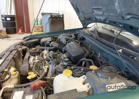 1998 Subaru Forester S from USA, damaged, VIN JF1SF6553WH783703